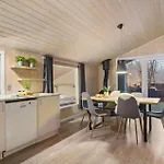 Сasa de vacaciones Two-bedroom In