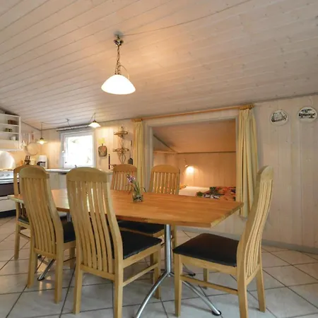 別荘 Two-bedroom In Toftlund